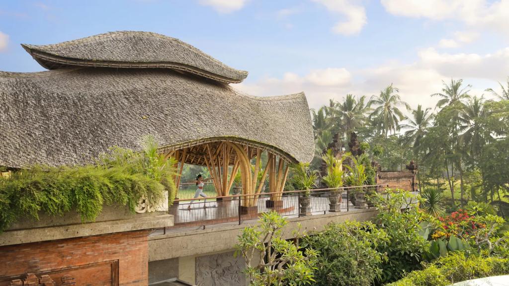 yoga retreat in ubud - abisena ubud