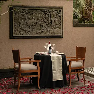 Two dining spot