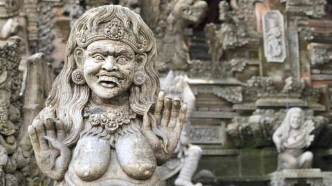 Statue Temple in Ubud