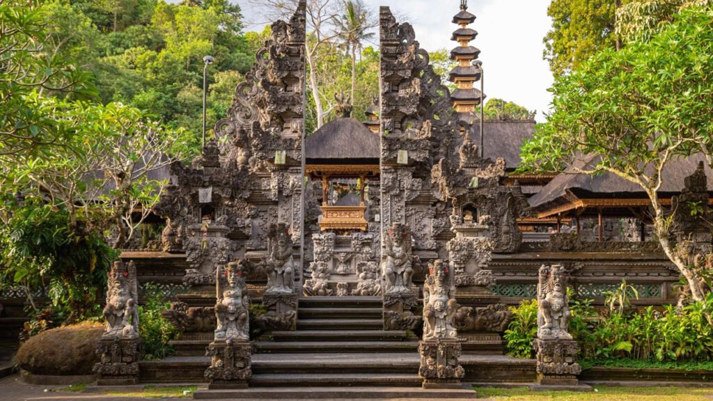 Pura Gunung Lebah