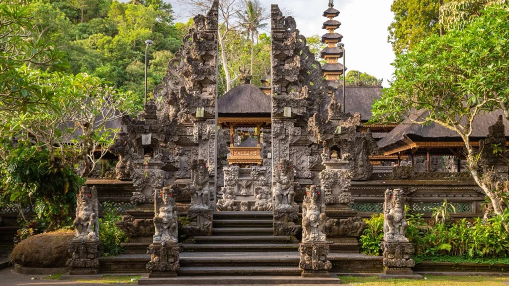 Pura Gunung Lebah