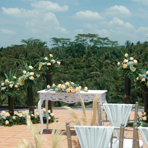 intimate weding in ubud