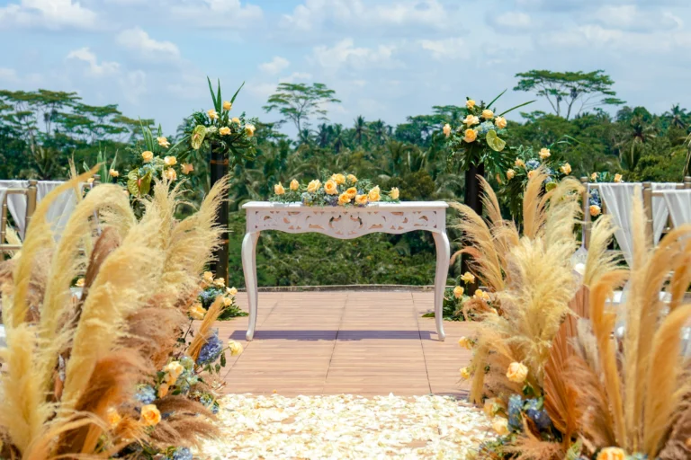 intimate wedding in ubud