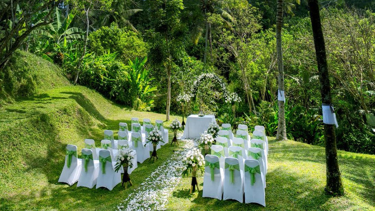 4. Komaneka at Bisma