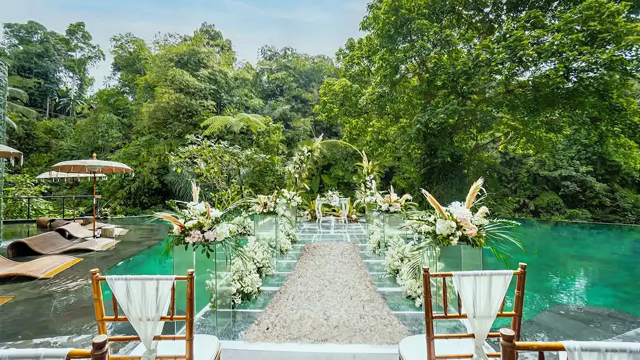 9. Aksari Resort Ubud