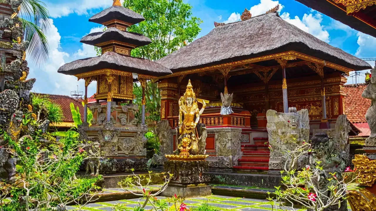Pura Taman Saraswati