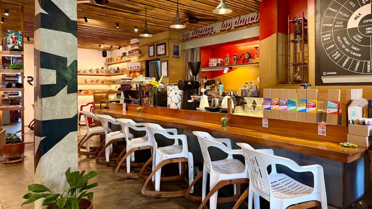 Seniman Coffee Studio