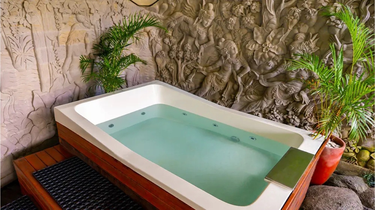 Private cold plunge tub at Abisena Wellness & Resort Ubud